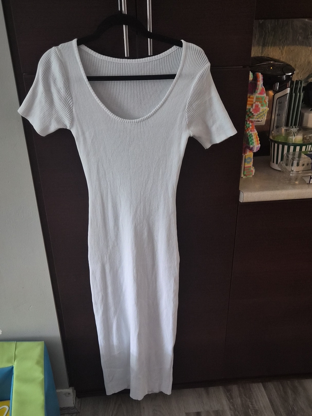 Women's White Ribbed Scoop-Neck Dress - Classic Tunic Style